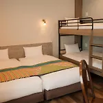 7 Rooms Hotel&Cafe